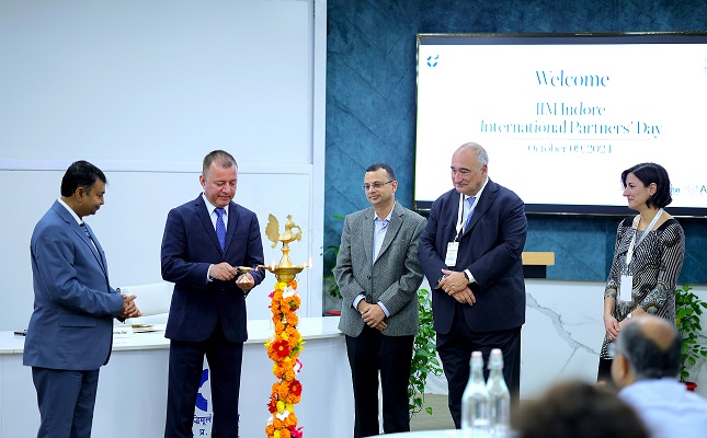 IIM Indore Hosts International Partners’ Day - ‘SETU: Bridging Academic Excellence’ to Celebrate International Partnerships
