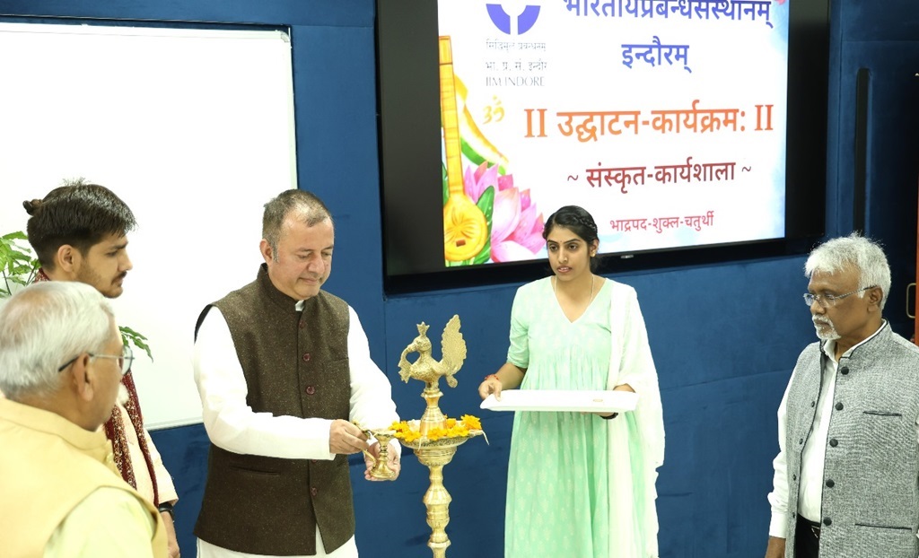 IIM Indore Inaugurates Third Edition of Language Workshops on Ganesh Chaturthi: The Community to Learn Sanskrit and Bengali